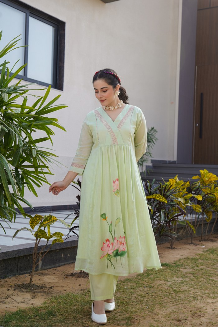 Garden Whisper: The Hand-Painted Lotus Kurti Set